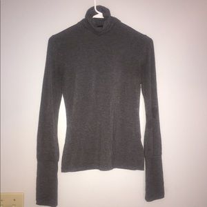 Winter stretchy beautiful long sleeves shirt !